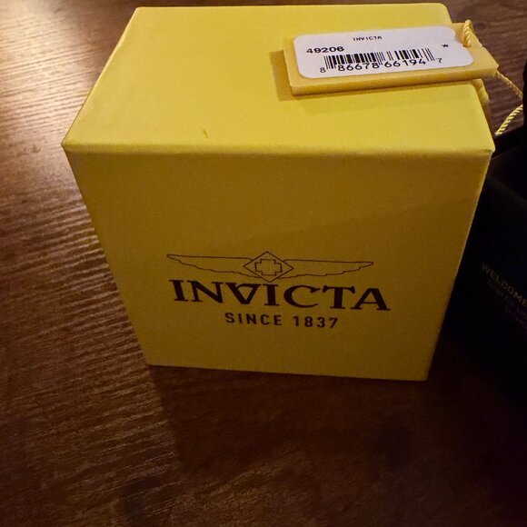 Invicta Women’s Silver Mesh Watch & Bracelet Set (47267) | New With Box - Picture 3 of 4